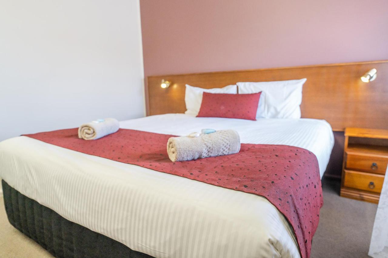 Halfway Motel 4*